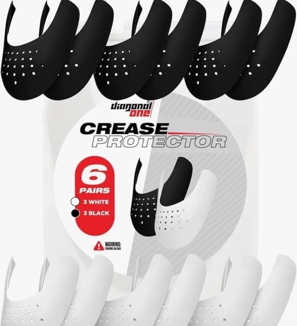 Diagonal One Crease Protectors - Black And White. Package Of Six.